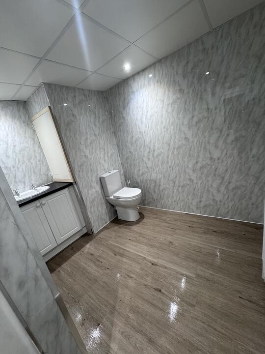 Bathrooms by Romenzo Construction