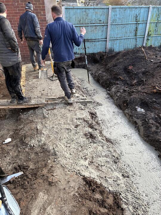 Extensions and new builds by Romenzo Construction