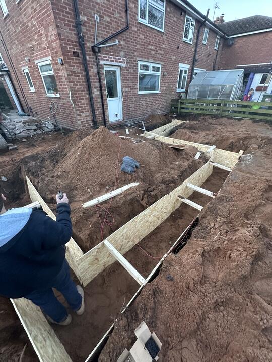 Extensions and new builds by Romenzo Construction