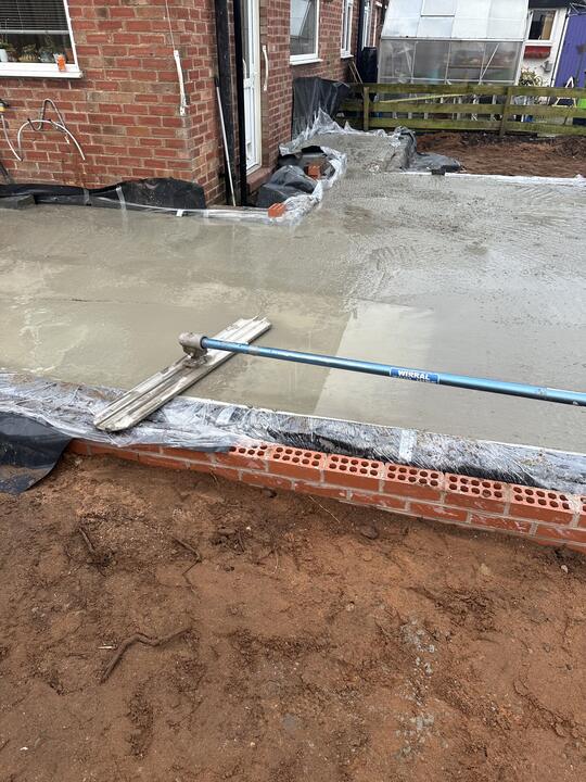 Extensions and new builds by Romenzo Construction