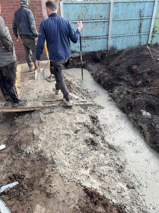 Extensions and new builds by Romenzo Construction